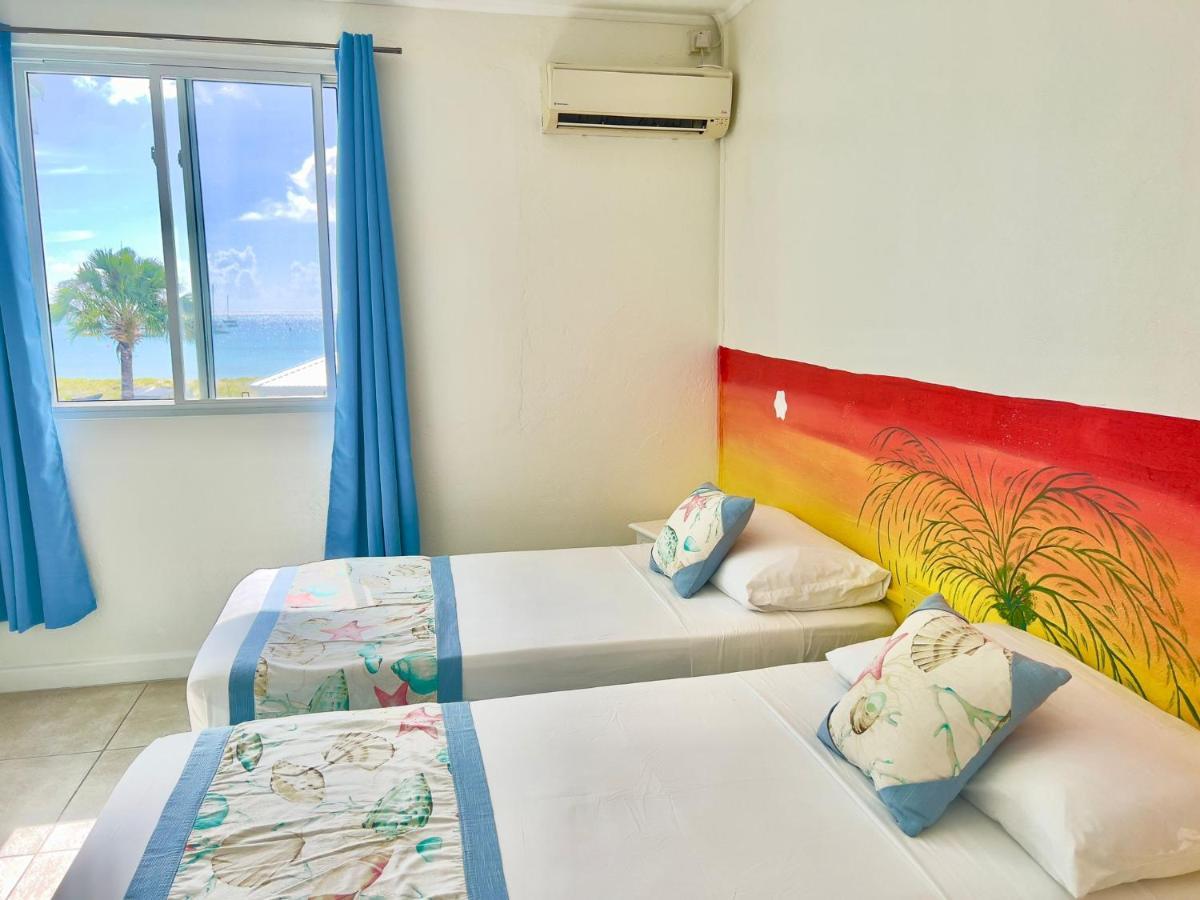 Nautilus Ocean Suites Бриджтаун Екстериор снимка