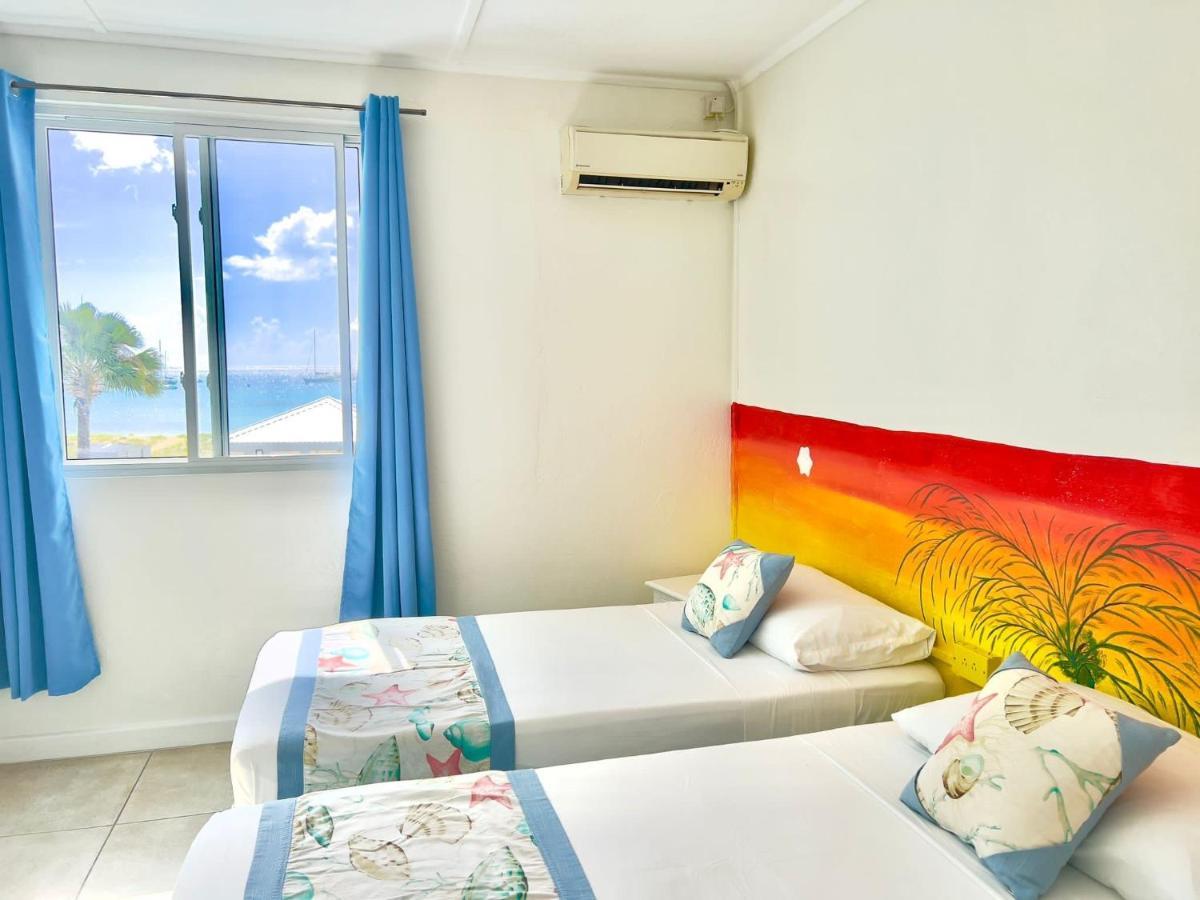 Nautilus Ocean Suites Бриджтаун Екстериор снимка