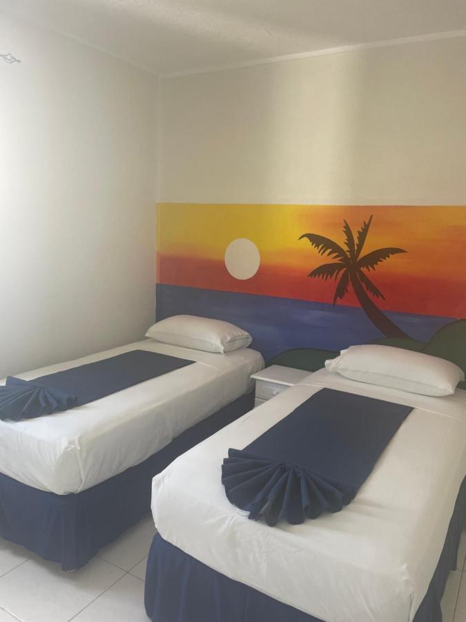 Nautilus Ocean Suites Бриджтаун Екстериор снимка