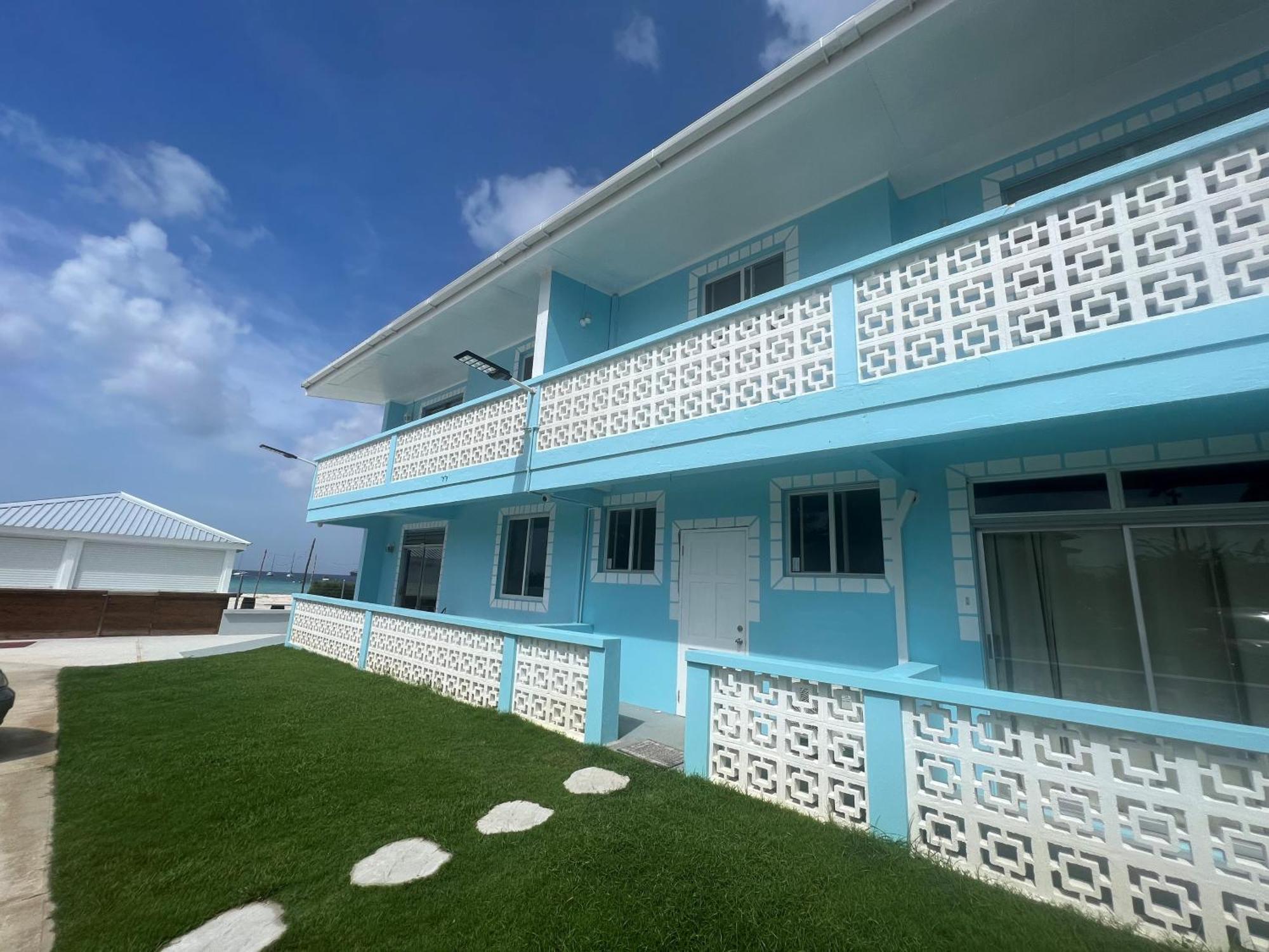 Nautilus Ocean Suites Бриджтаун Екстериор снимка